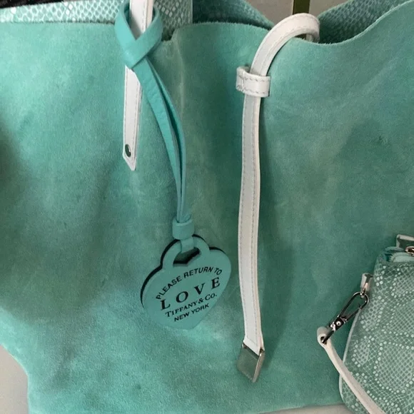 *SOLD *Suede Tiffany and Co reversible bag - Picture 2 of 6